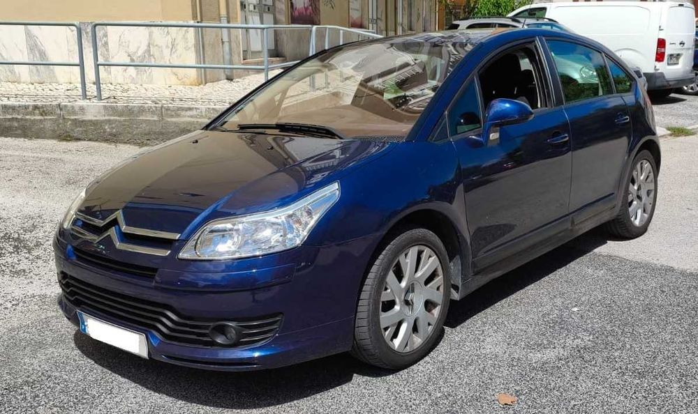 Citroën C4 2005 – Económico, Confortável e em Bom Estado