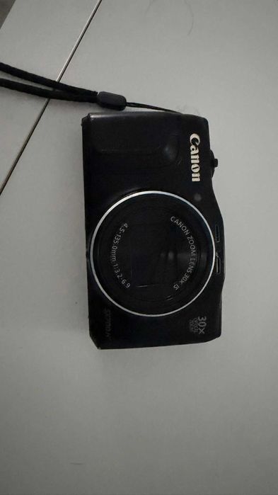 Canon PowerShot SX700 HS 16.1MP Compact Digital Camera 30x Zoom