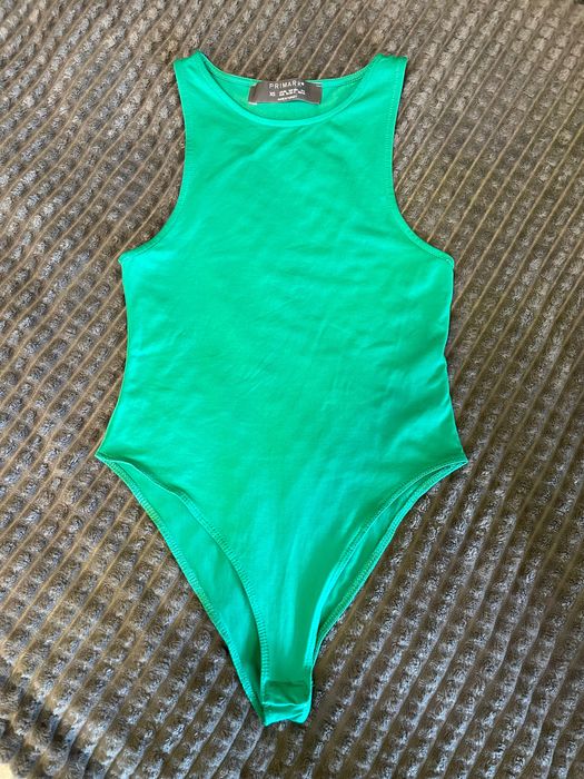 Боді зеленого кольору