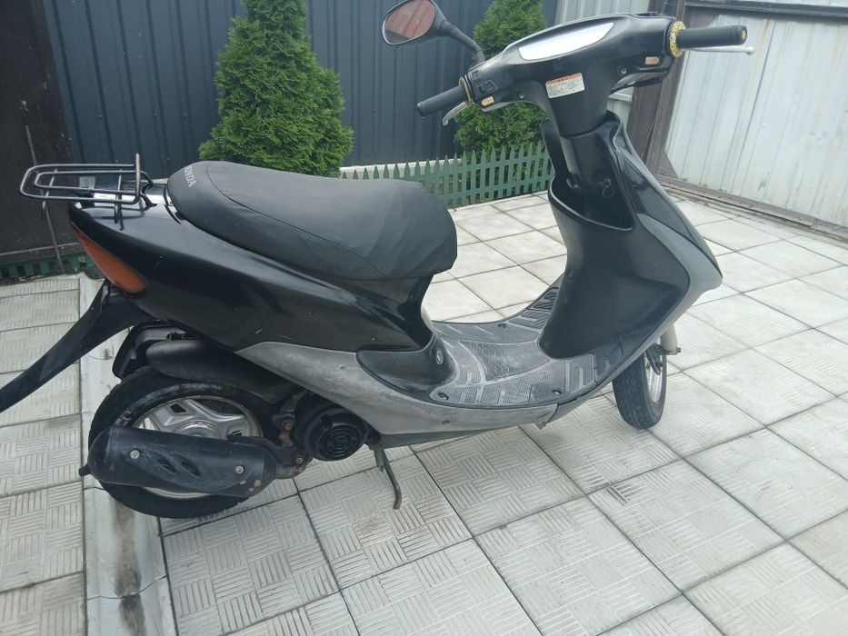 Продам скутер Honda Dio AF-35