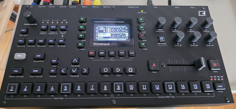 Elektron Octatrack MK2 Black – komplet | stan BDB | + Synthdawg manual