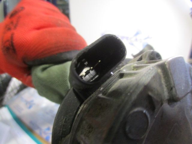 Bomba de água MERCEDES-BENZ EQB (X243)
