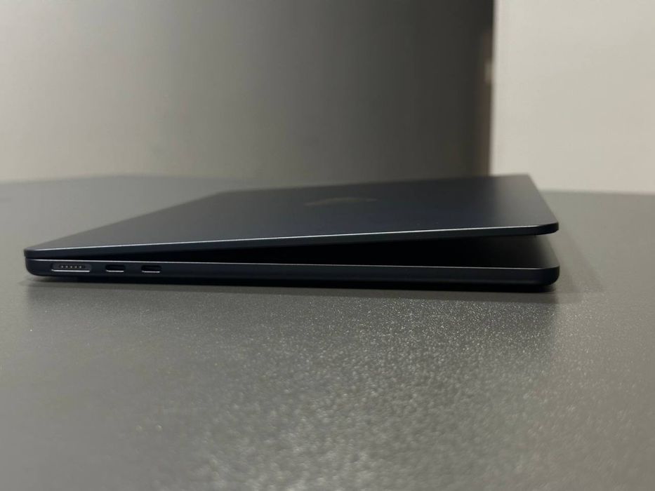 MacBook Air 13.6 M2 8-512gb 2022 Midnight