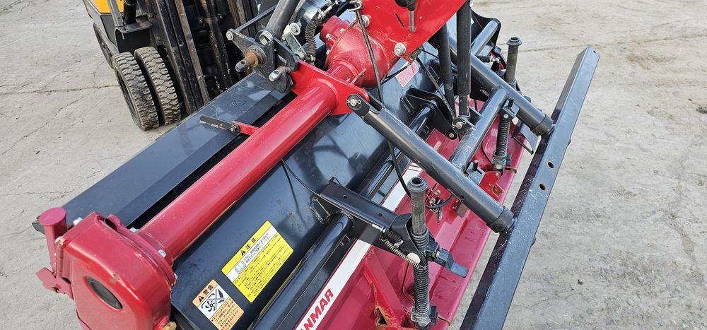 Грунтофрезоа Фреза Yanmar  EB160