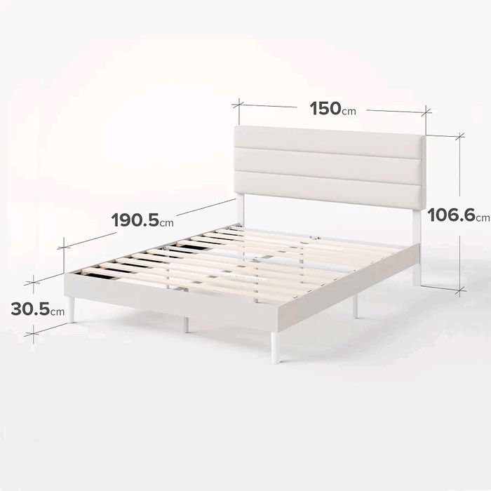 Cama de casal de madeira