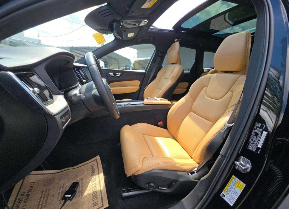 Volvo XC60 T6 II  Бампер Розборка