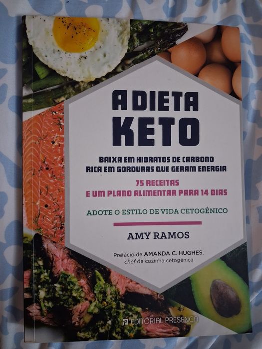 Livro"A Dieta Keto" de Amy Ramos