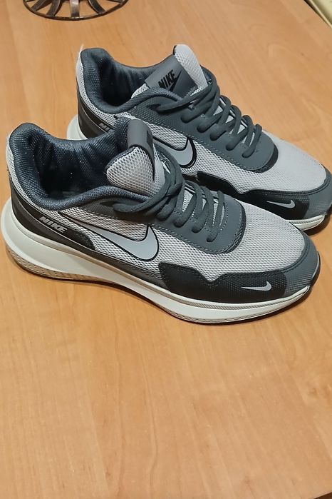 Кросівки чоловічі Nike 40p