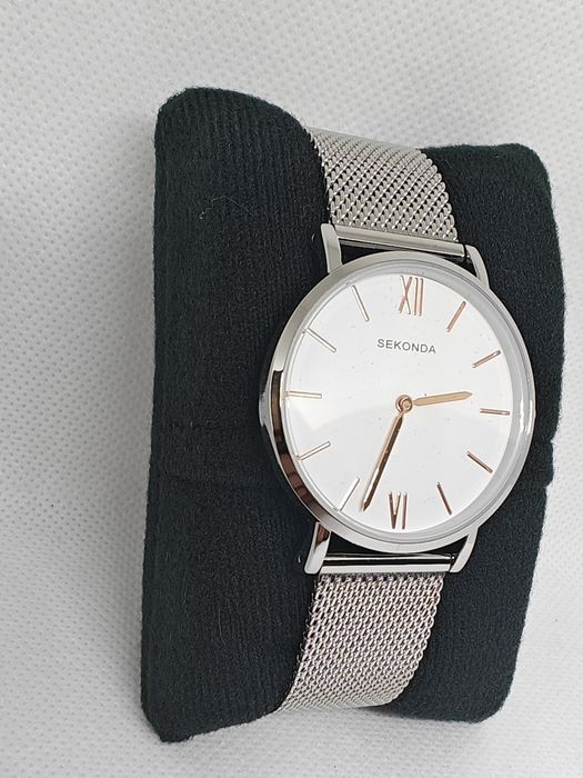 Relógio Sekonda Minimalista em Aço Prateado