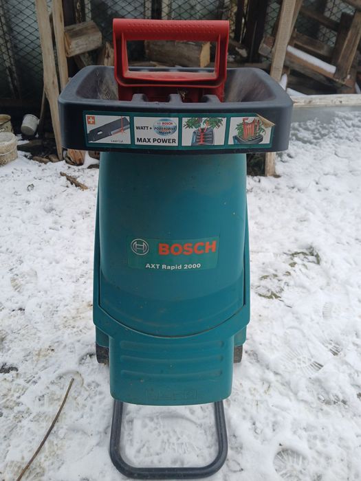 Продаю Подрібнювати гілок садовий.