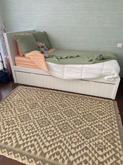 Cama criança lacada branca ripas com gavetão + 1 colchão