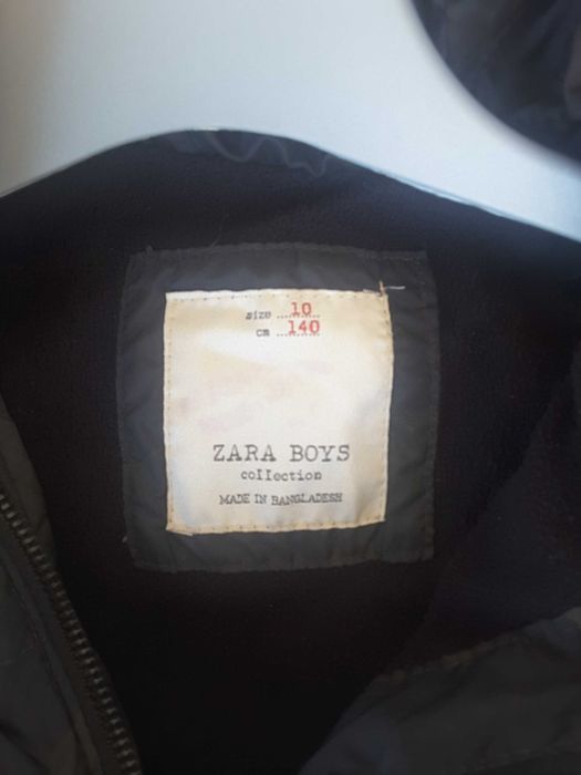 Quispo Impermeável com Capuz de Rapaz Zara Boys - 10 Anos