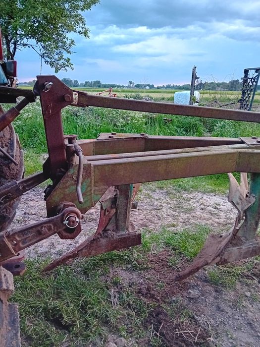 Pługi ATLAS 4 skibowe