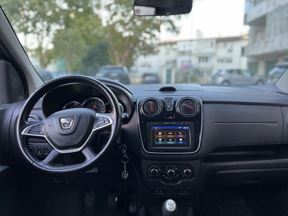 Dacia Lodgy — fotografia 6