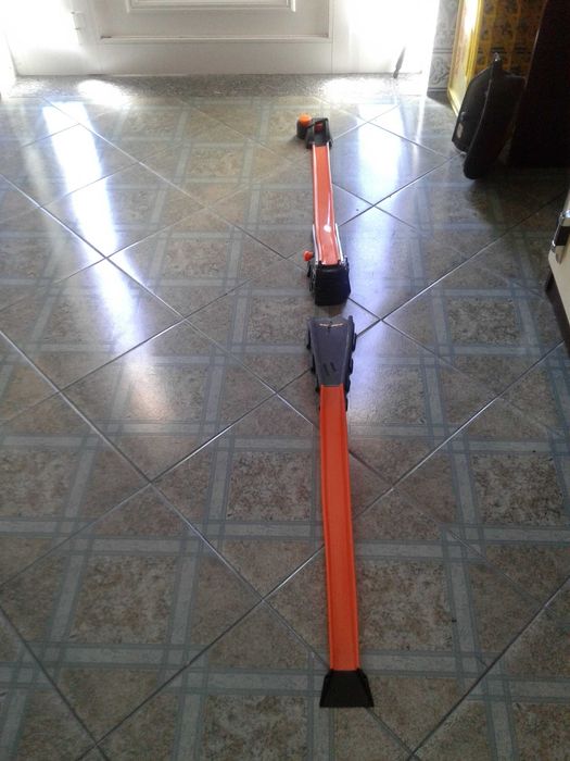 Lançador Hot Wheels, como NOVO!