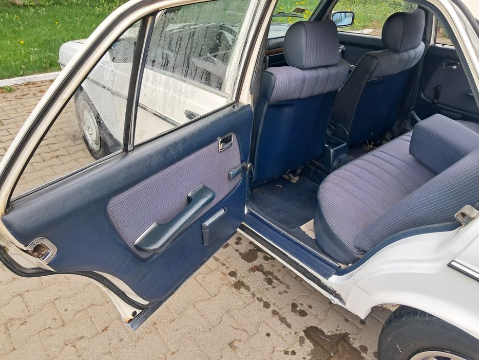 Продам Mersedes W123 200 дизель
