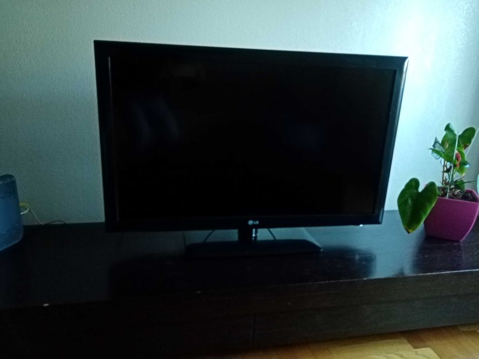 Televisor 42 polegadas