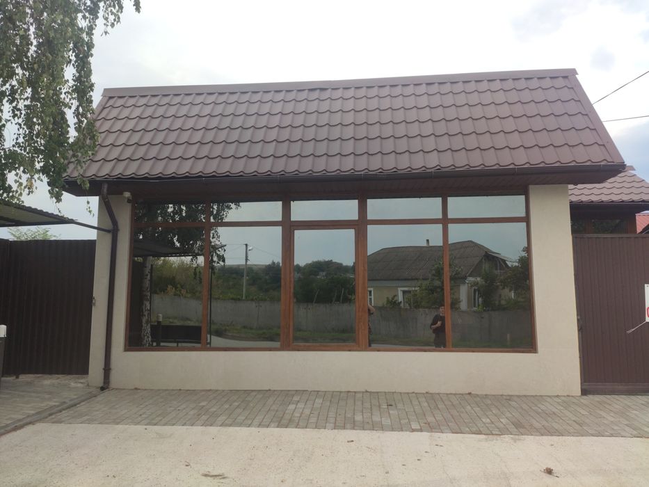 Магазин, комерційна нерухомість