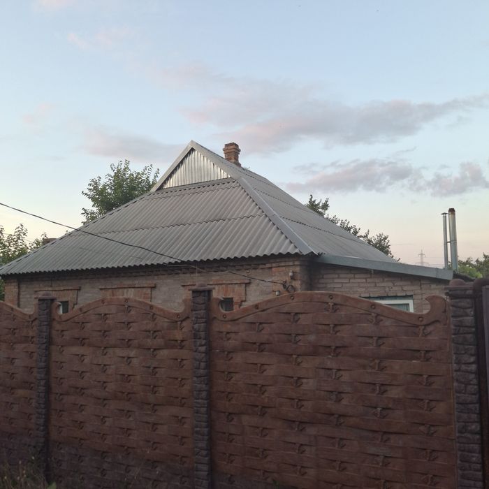 Ціна знижена. Будинок  зі зручностями