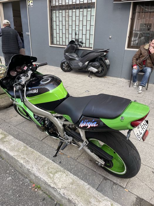 Ninja Zx6r ano 2000