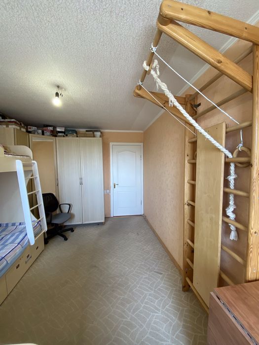 Продаж 3 к квартири 68 м2. ЖМ Тополь-1. Ремонт. Меблі. Техника