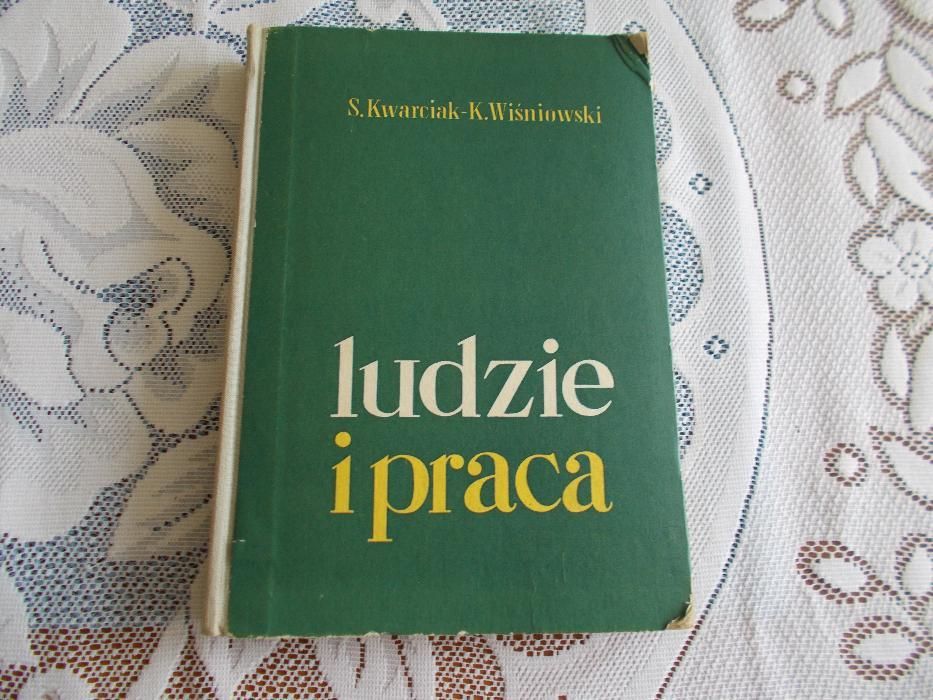 Podręczniki szkolne Ludzie i Praca