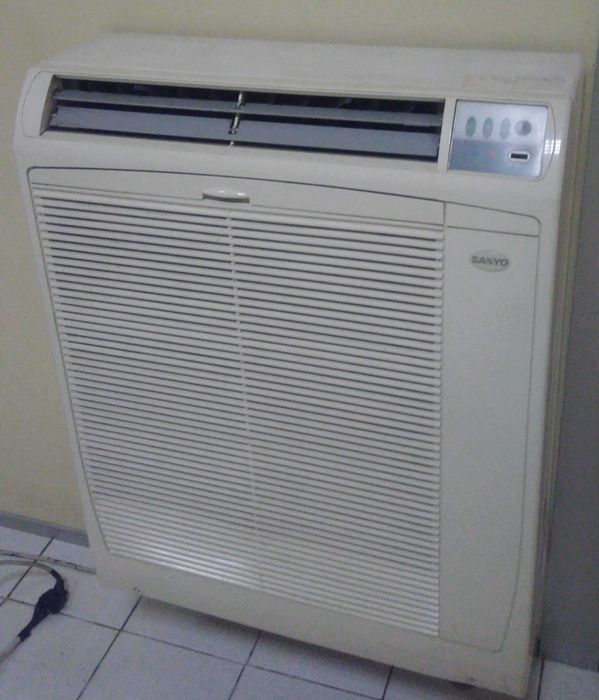 DOIS - Ar Condicionado SANYO