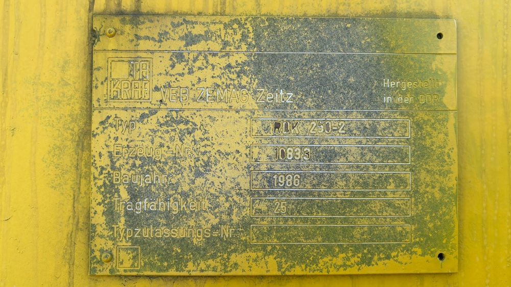 Кран гусеничний РДК-250