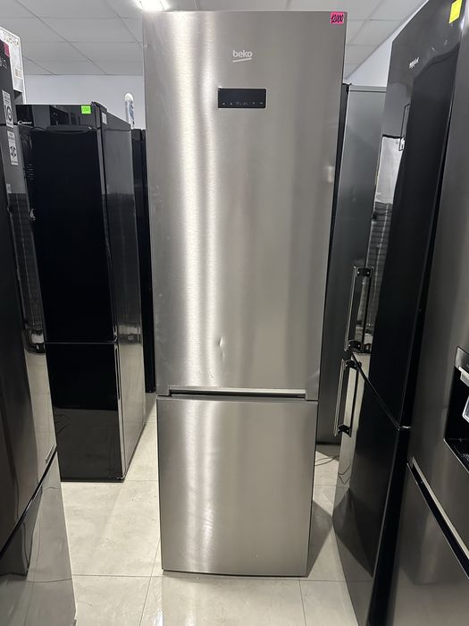 Холодильник 2 метра No Frost з морозильною камерою Beko na2929