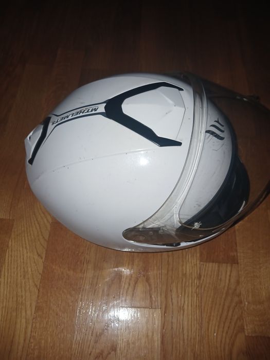 Продам шолом MT Thunder 3 SV