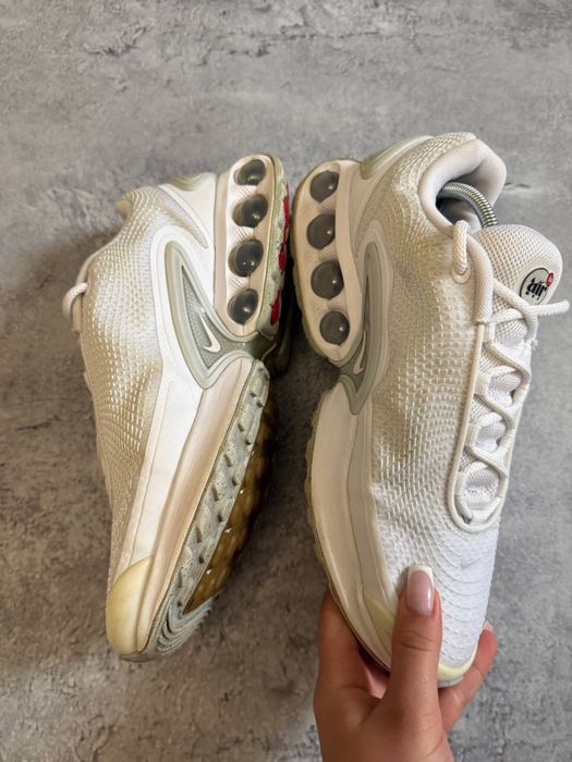 Кросівки Nike Air Max Dn White розмір 43