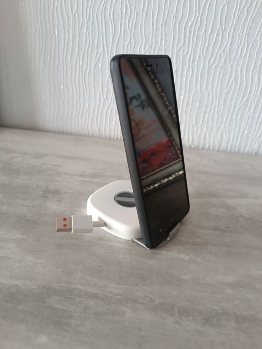 Холдер органайзер коробка для шнуров кабелей