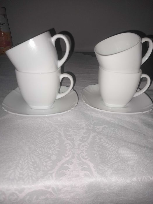 Zestaw kawowy filiżanki i talerzyki Luminarc