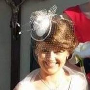 Toczek ślubny z woalką