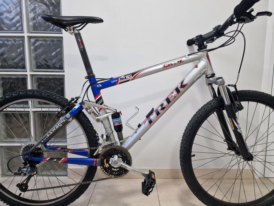Bicicleta MTB TREK SLR 100 Full Suspension Roda 26