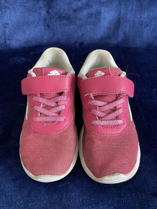 Obuwie dziecięce sportowe Cupcake 27 rozmiar