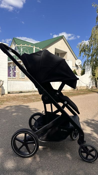 Продам дитячу коляску Cybex Balios S 2 в 1