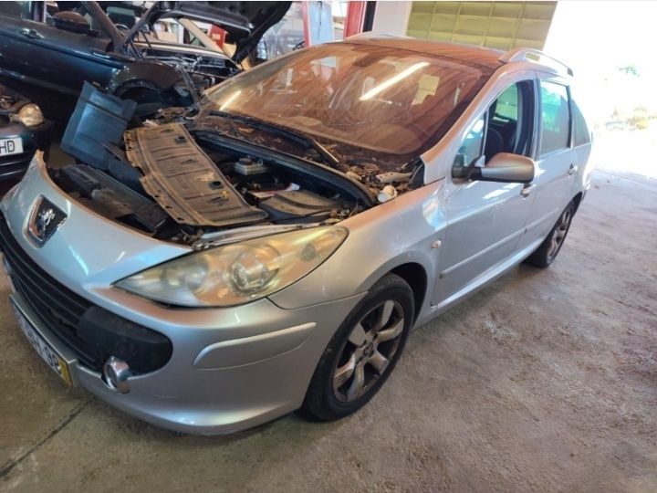 Peugeot 307 1.6 Hdi 6 vel ano 2006 para peças todo Material disponível