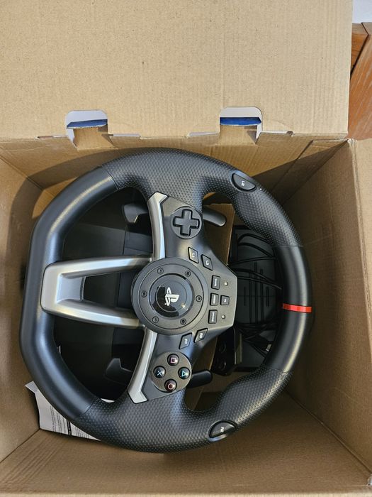 Volante + pedais PlayStation