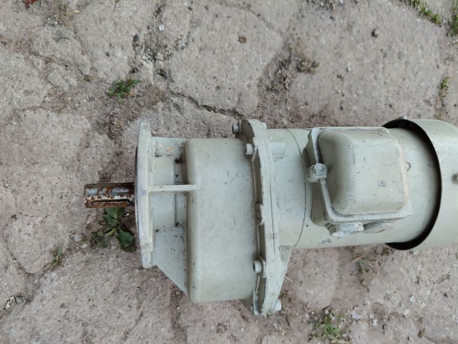 Motoreduktor przekładnia