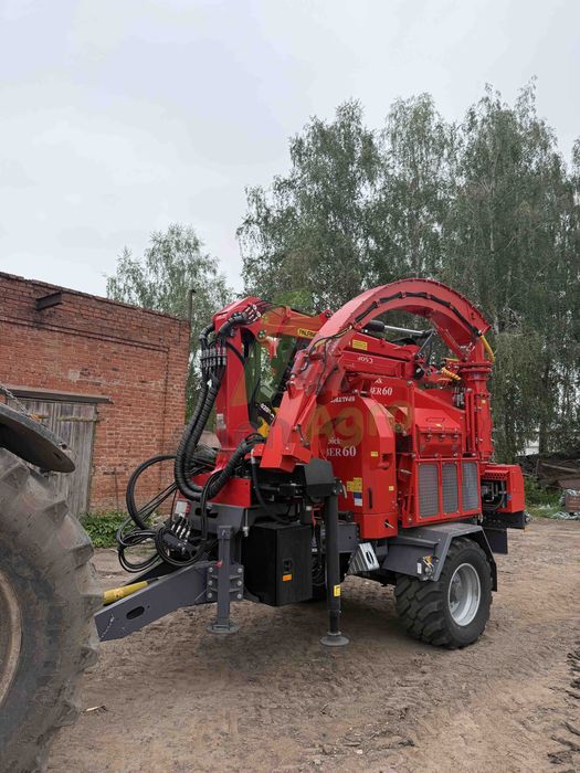 Подрібнювач деревини Biber 60 z/zk (щепорез)