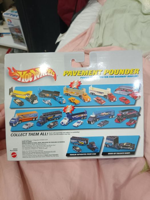 Продам невелику колекцію Hot Wheels