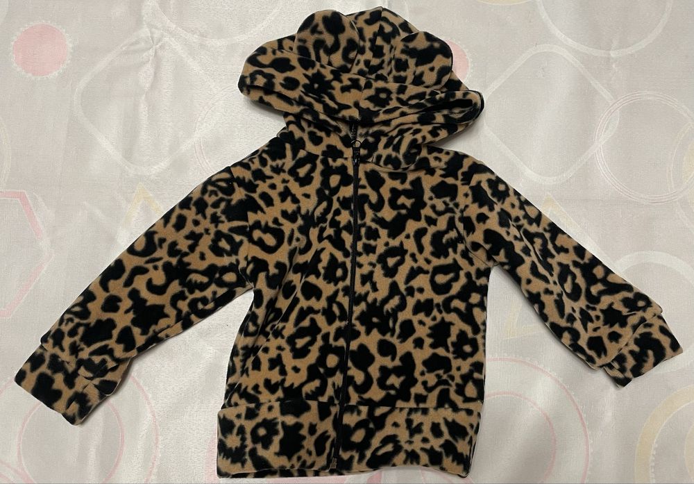 Продам дитячий одяг