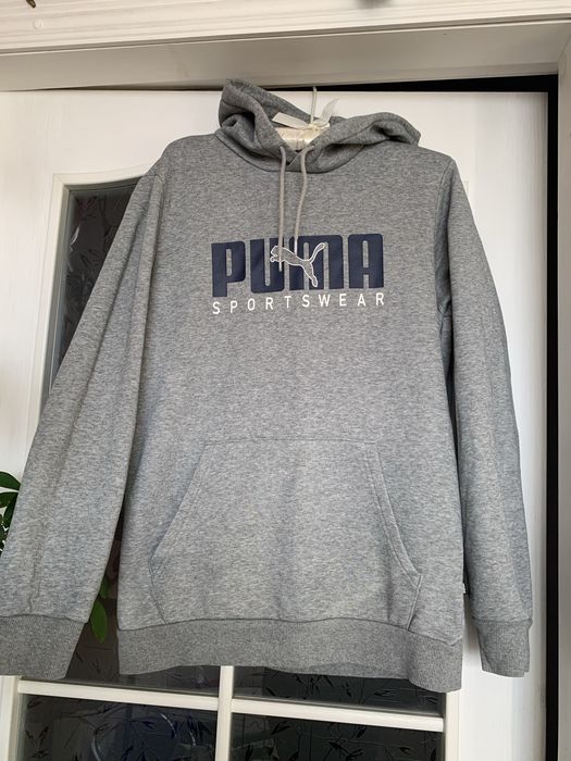 Подовжена сіра Puma