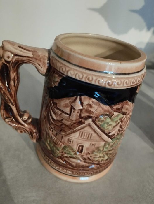 2 Swiss ceramic mugs447455919017840642