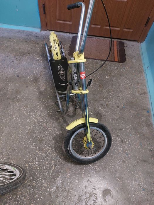 Продам оригінальний самокат Schwinn StingRay