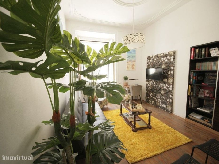 Apartamento T3 na Baixa Pombalina