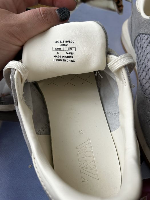Кросівки ZARA , по устілці 23.5