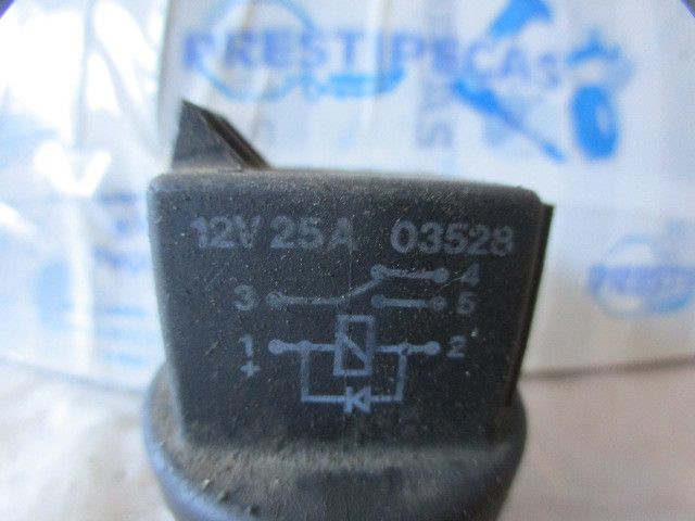 Botão / interruptor electromecânico / relé PEUGEOT 306 (7A, 7C, N3, N5