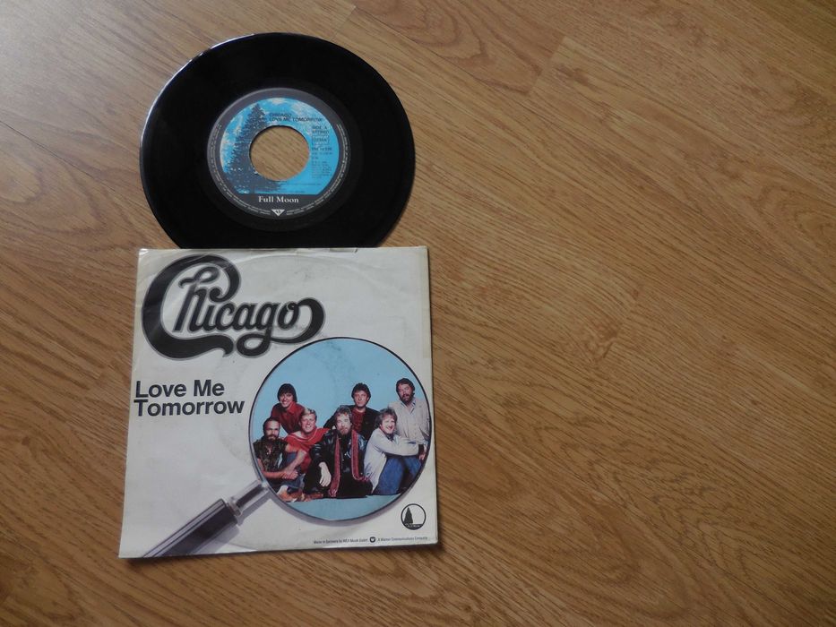 CHICAGO 'Love me tomorrow'..